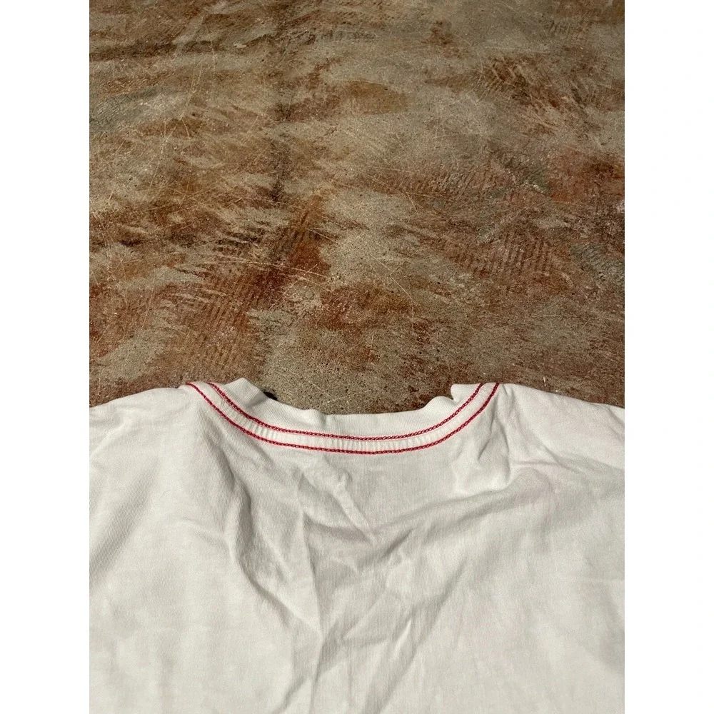 True Religion Graphic White T Shirt Size‎ L